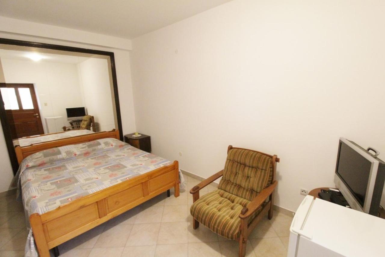 Apartments Zambratija With Sea View Esterno foto