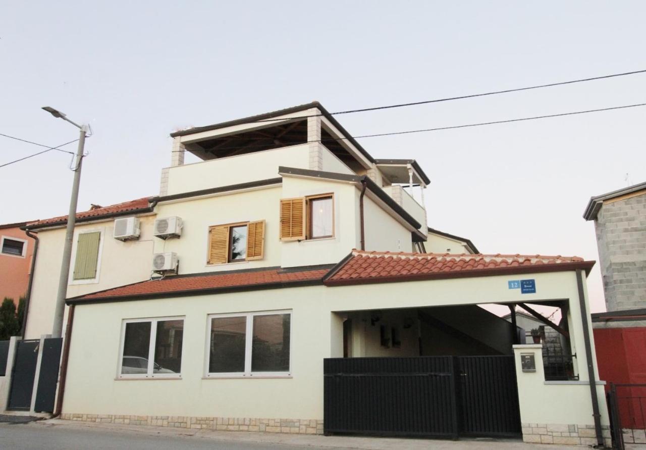 Apartments Zambratija With Sea View Esterno foto