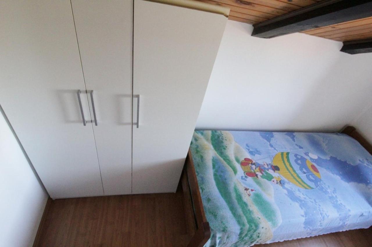 Apartments Zambratija With Sea View Esterno foto