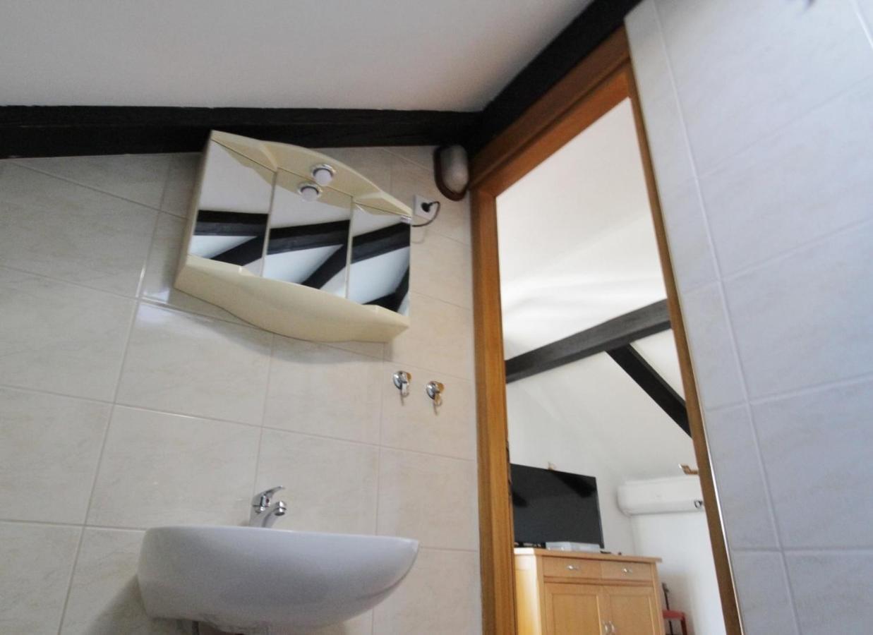 Apartments Zambratija With Sea View Esterno foto