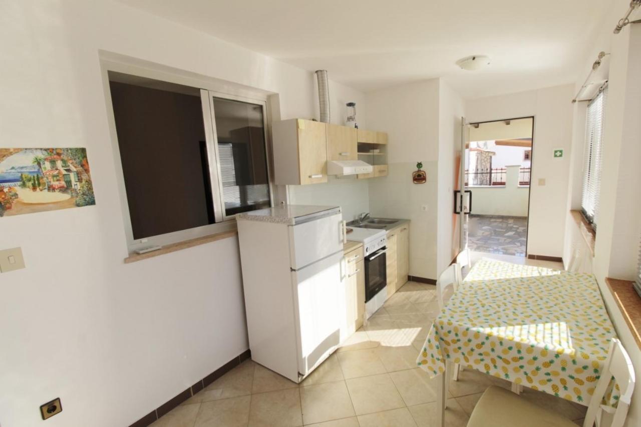 Apartments Zambratija With Sea View Esterno foto