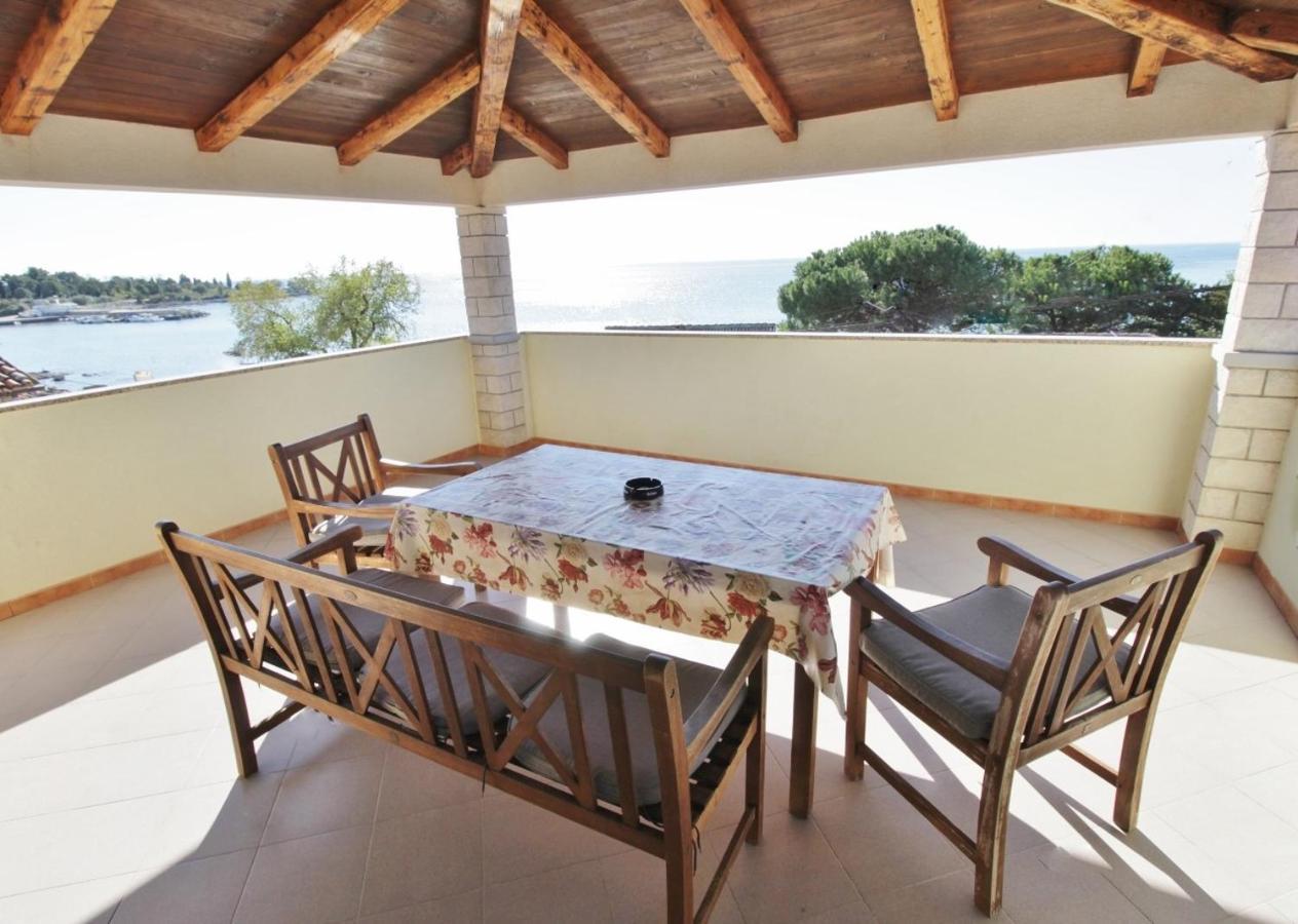 Apartments Zambratija With Sea View Esterno foto