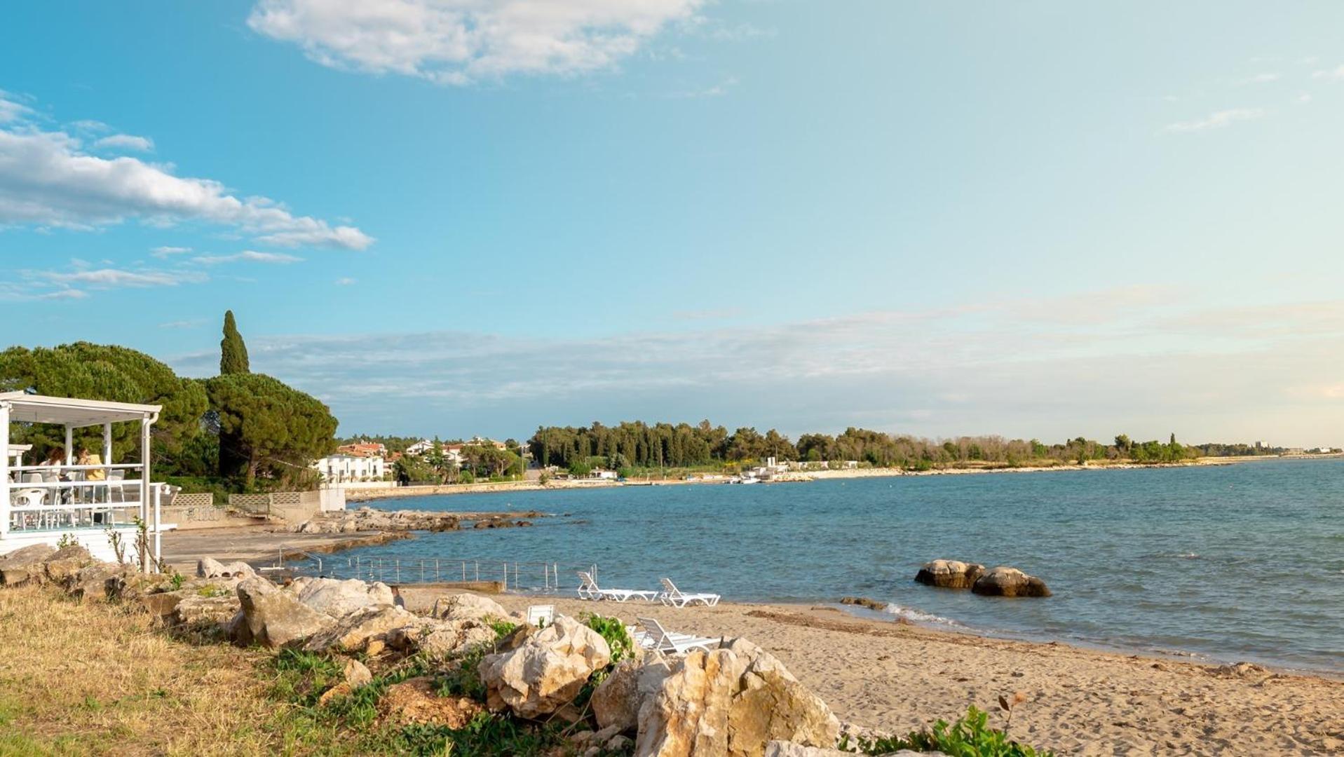 Apartments Zambratija With Sea View Esterno foto